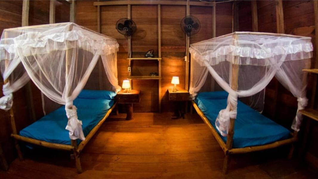 Mentawai Ebay Playground Surfcamp Villa Masokut Exterior foto
